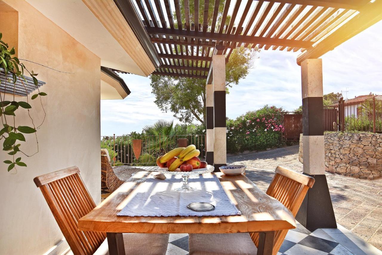 Villa Turquoise Magomadas Eksteriør billede