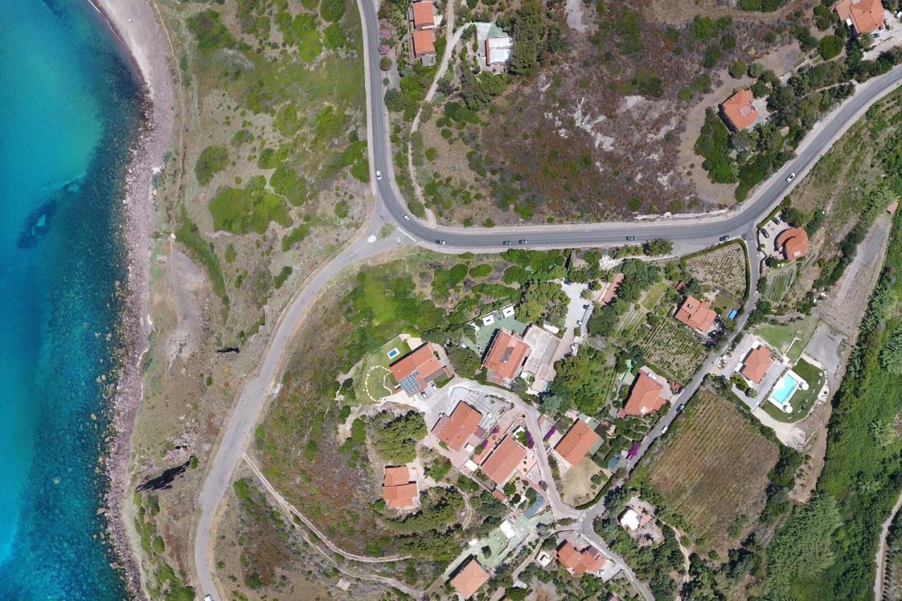 Villa Turquoise Magomadas Eksteriør billede
